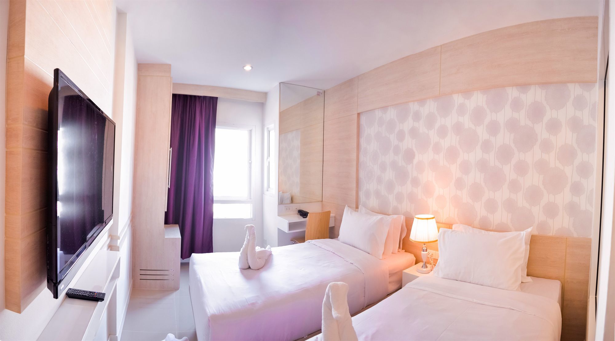 Mirage Express Patong Phuket Hotel Exterior foto